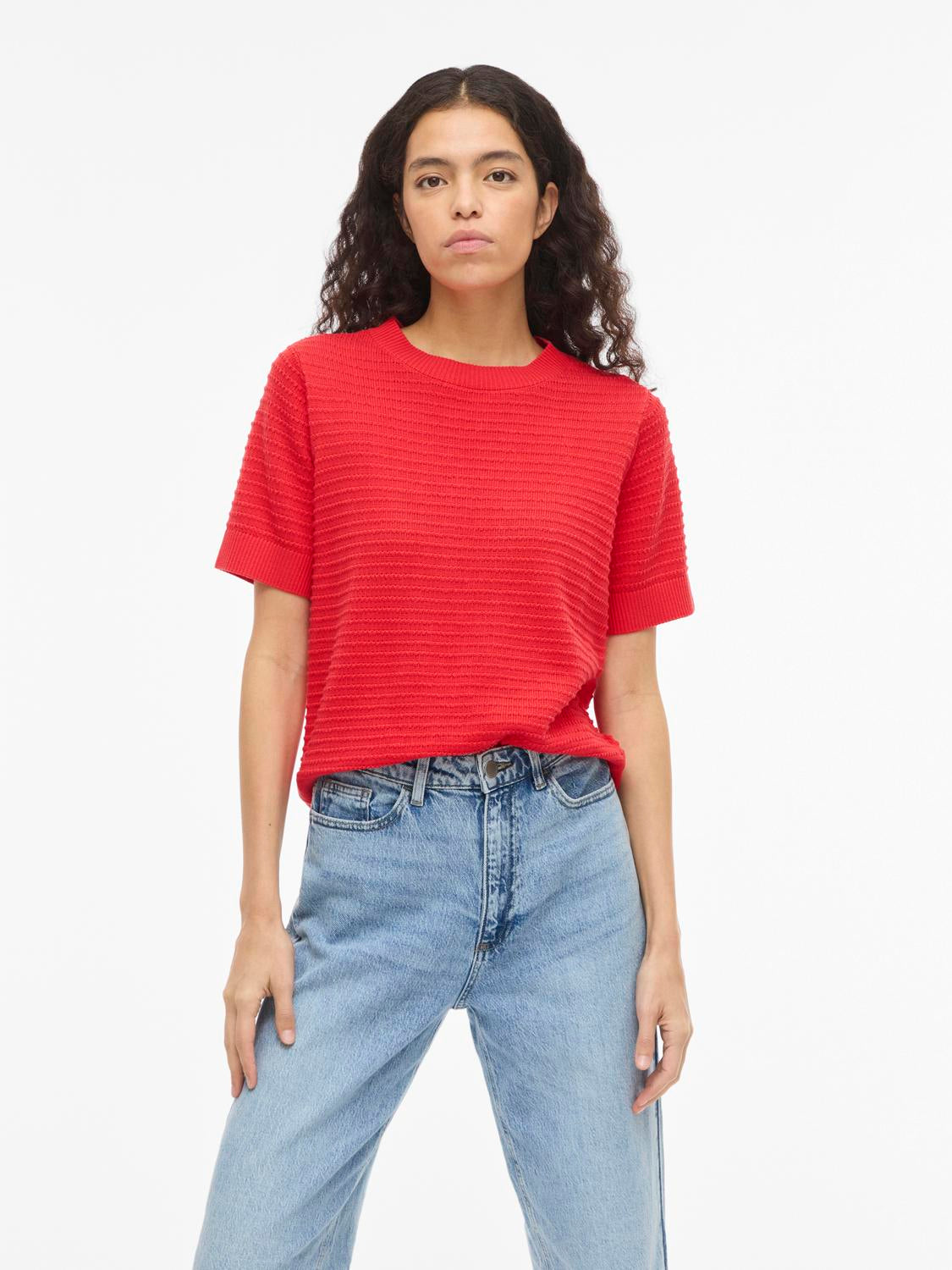 model_shot-front