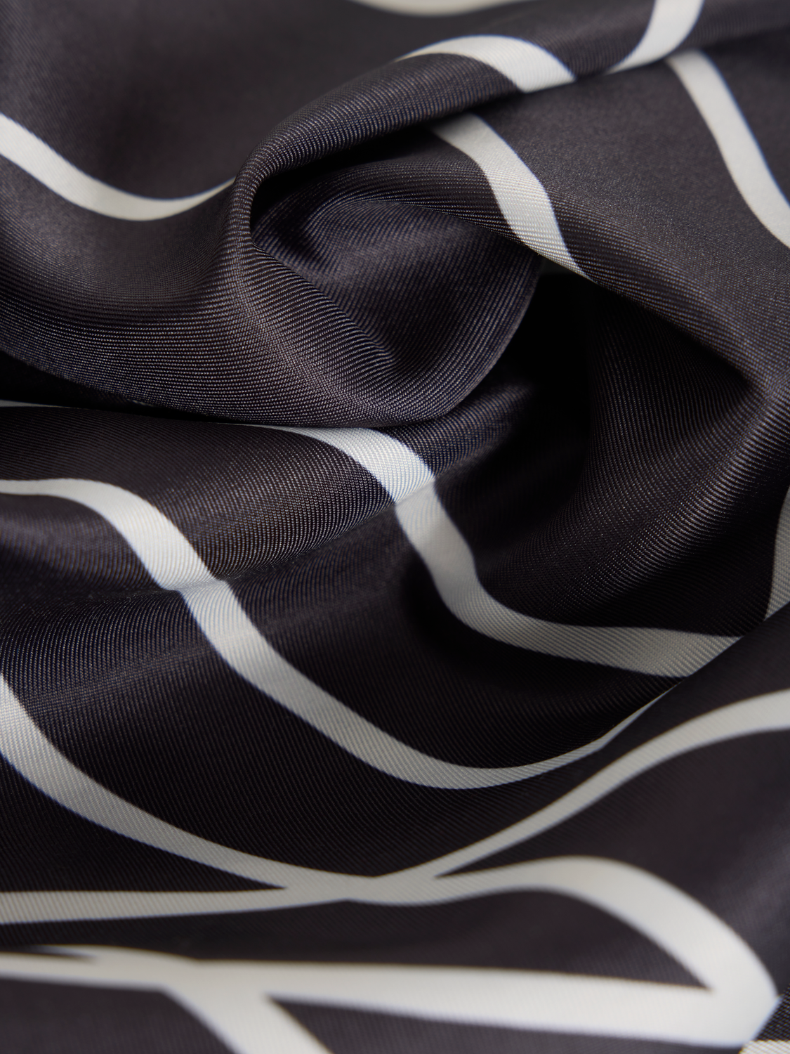 pack_shot-detail