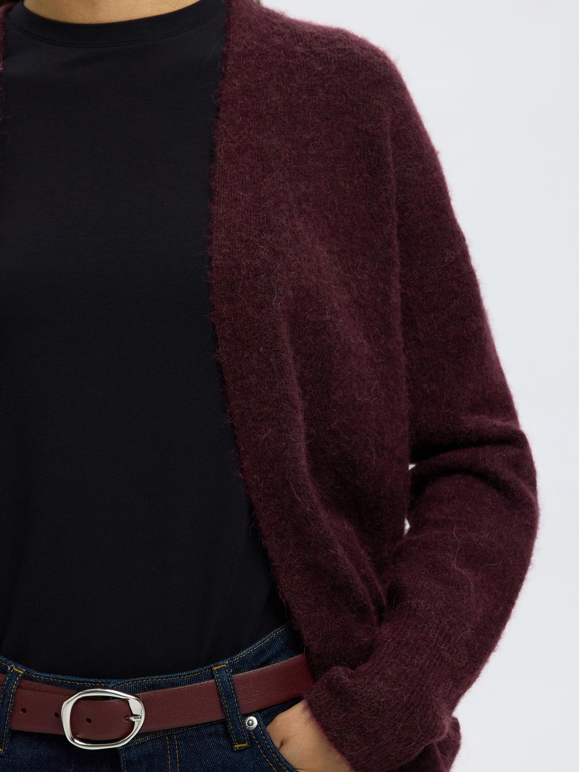 model_shot-detail